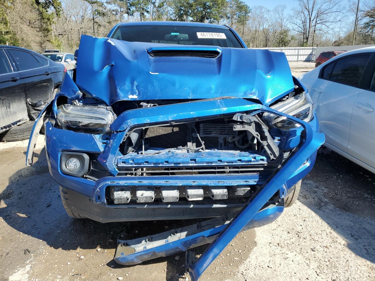 2017 TOYOTA TACOMA DOU - Image 5