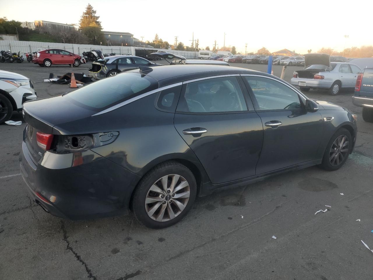 2016 KIA OPTIMA EX - Image 3