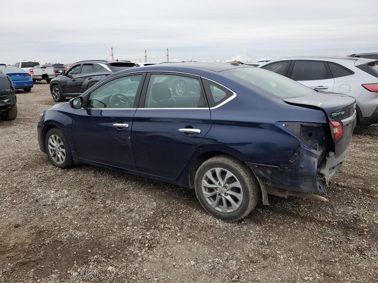 2018 NISSAN SENTRA S - Фото 2