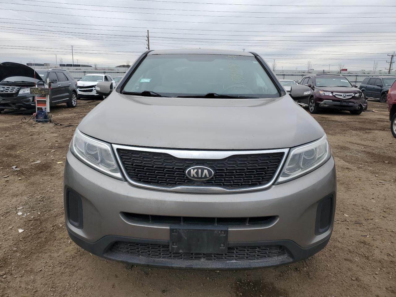 2015 KIA SORENTO LX - Image 5