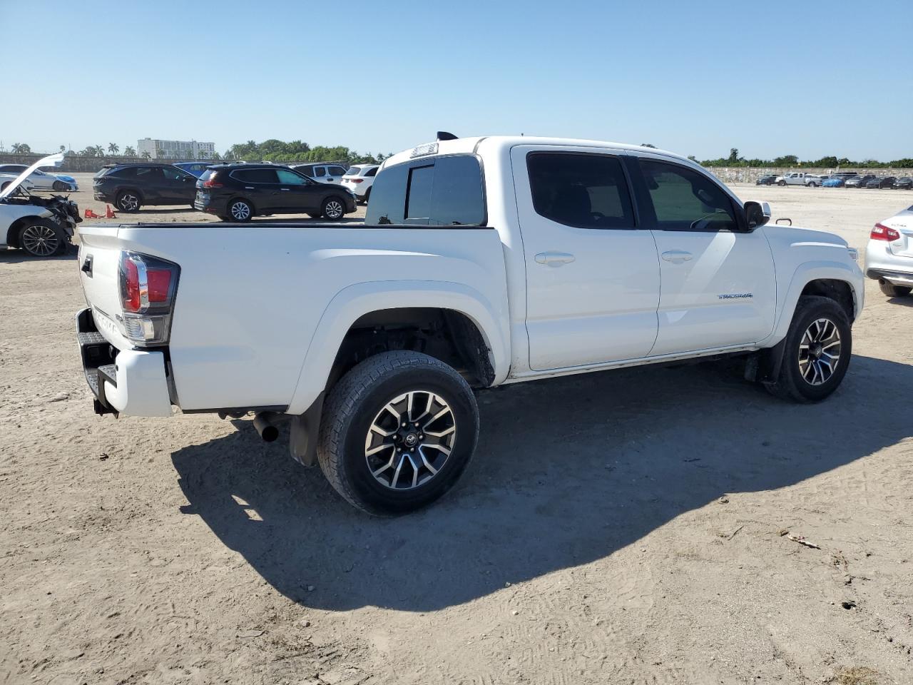 2020 TOYOTA TACOMA DOU - Image 3