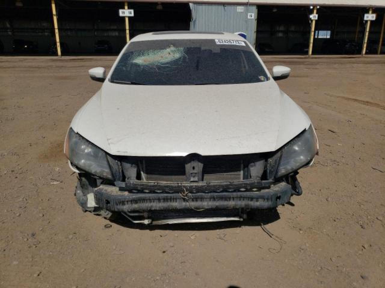 2014 VOLKSWAGEN PASSAT SE - Image 5