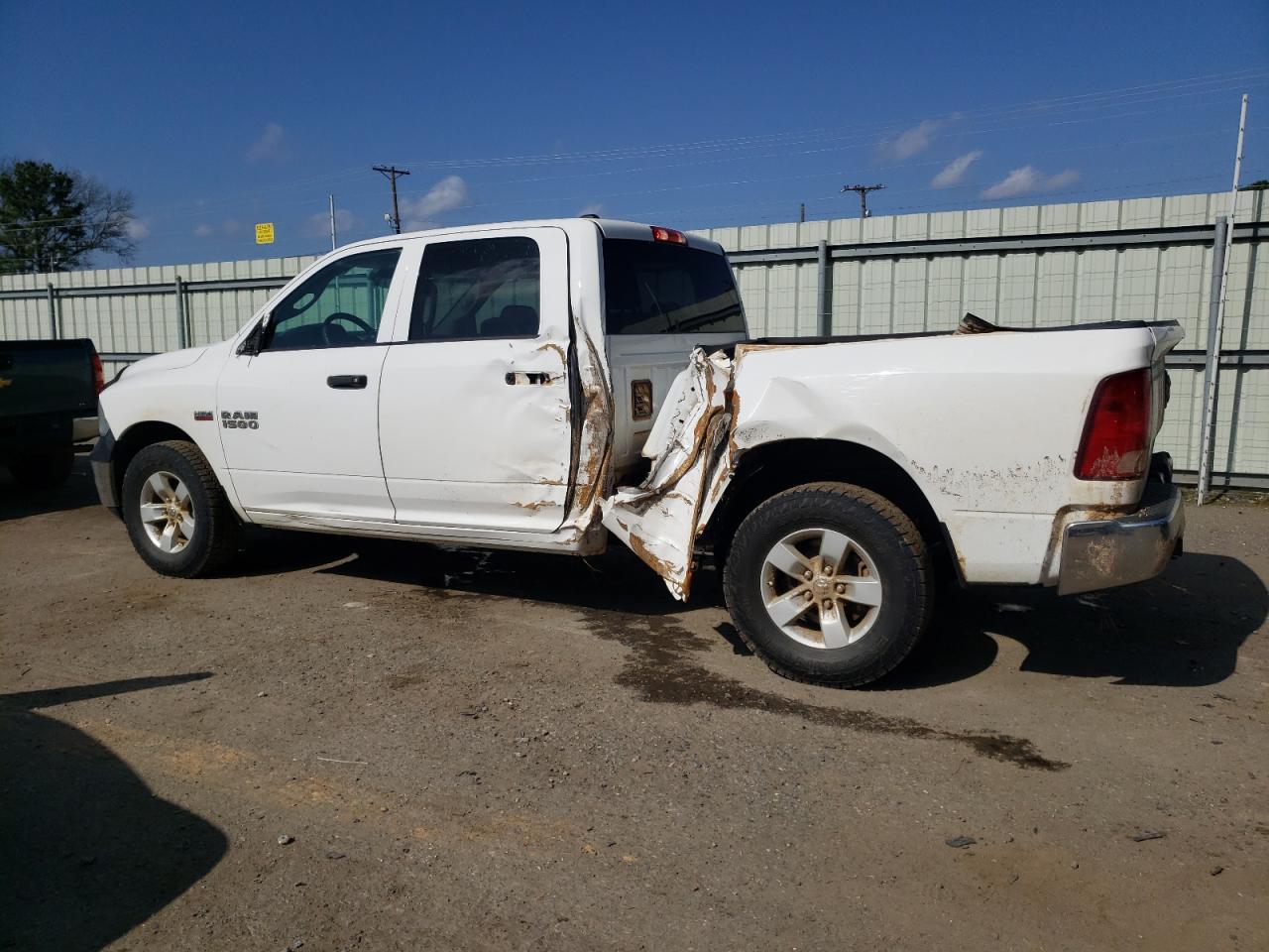 2018 RAM 1500 ST - Image 2