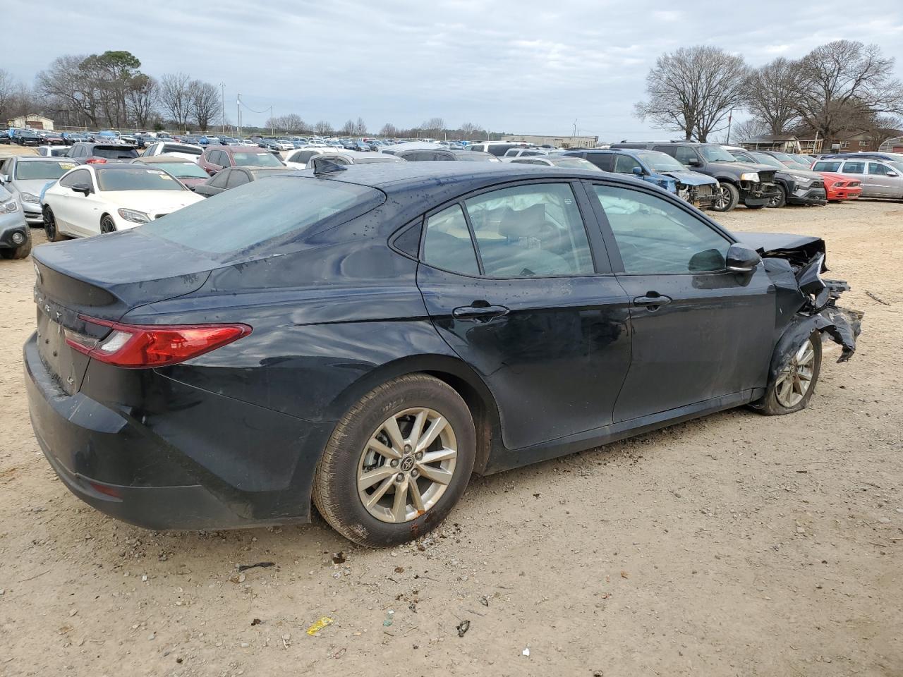 2025 TOYOTA CAMRY XSE - Image 3