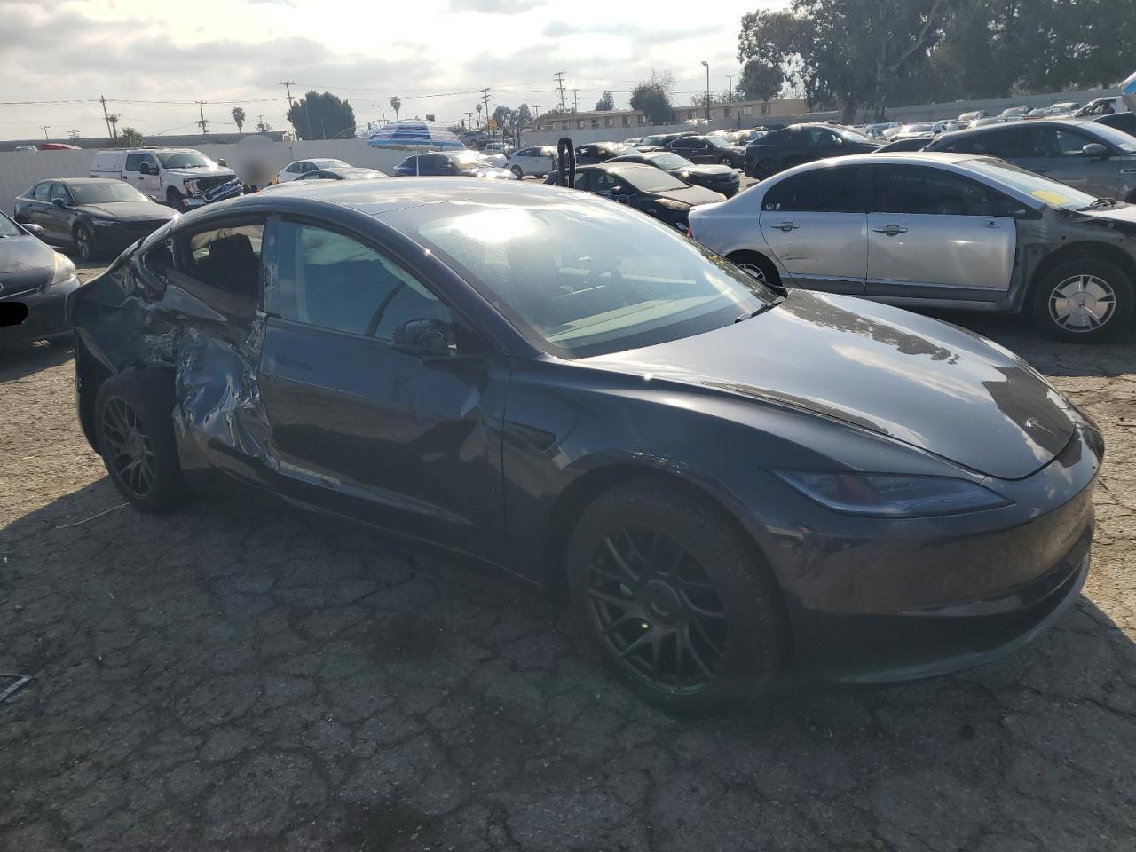 2024 TESLA MODEL 3 - Image 4