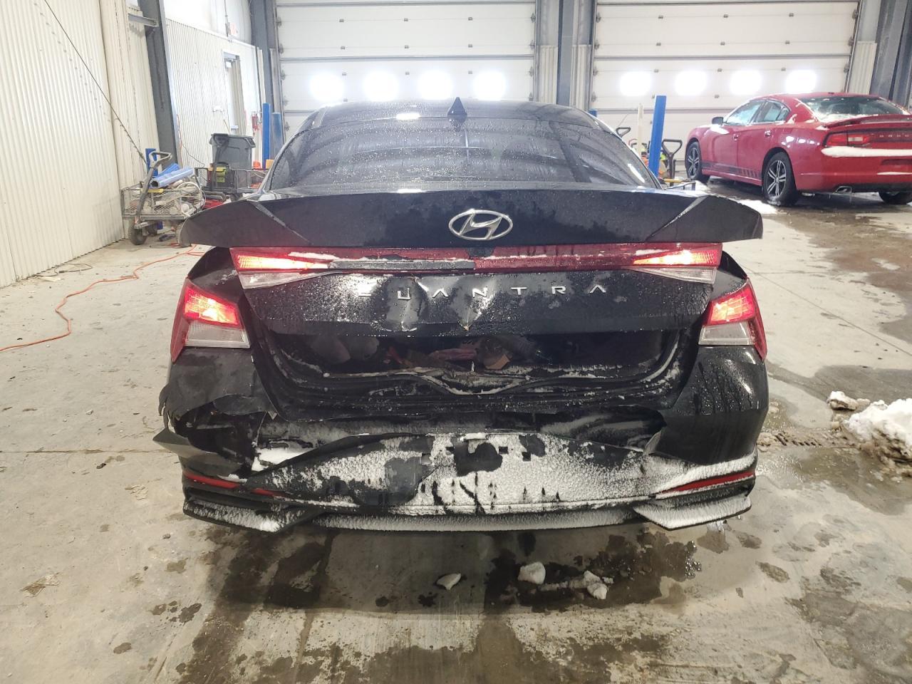 2023 HYUNDAI ELANTRA SE - Фото 6