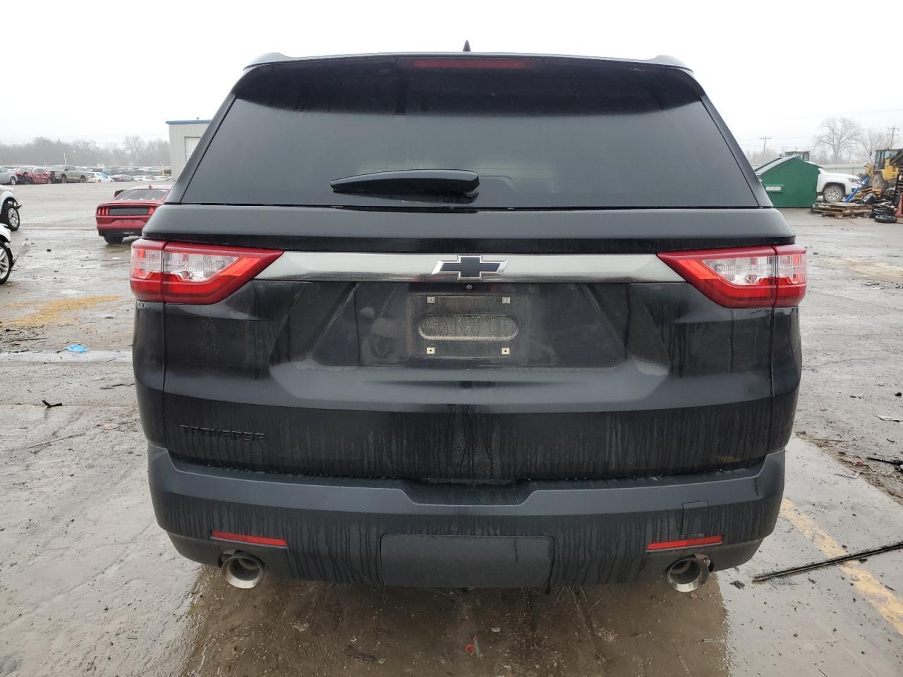 2021 CHEVROLET TRAVERSE L - Фото 6