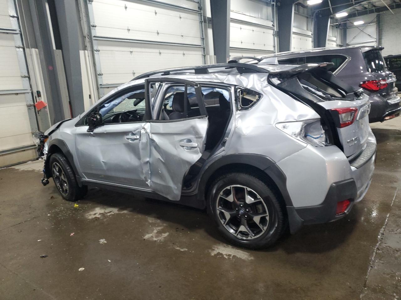 2020 SUBARU CROSSTREK - Image 2