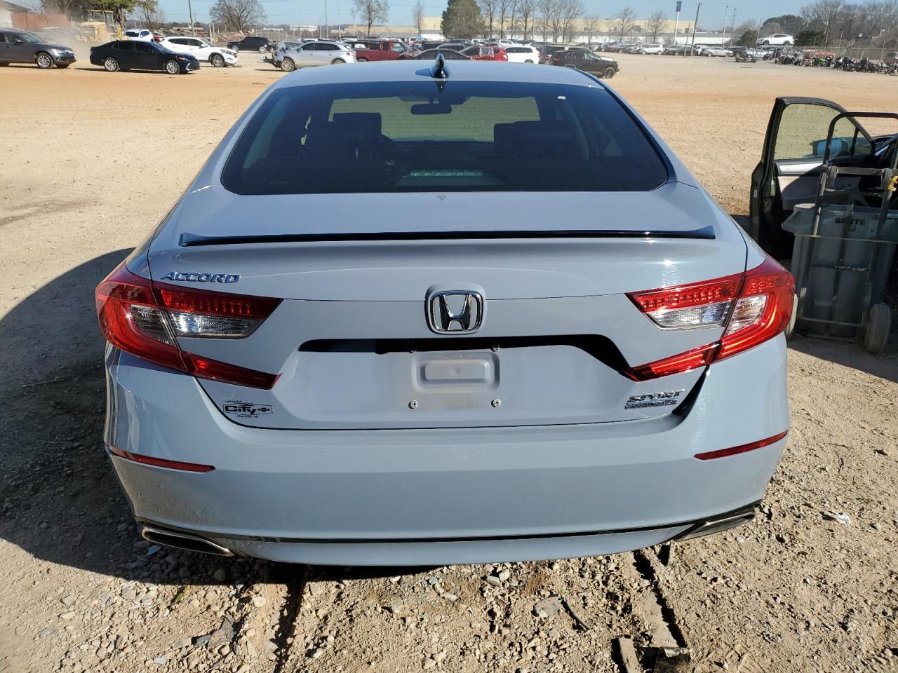 2022 HONDA ACCORD SPO - Image 6
