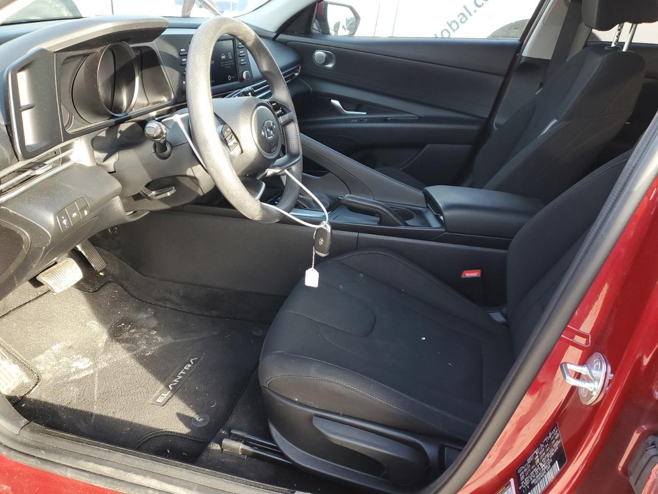 2023 HYUNDAI ELANTRA SE - Фото 7