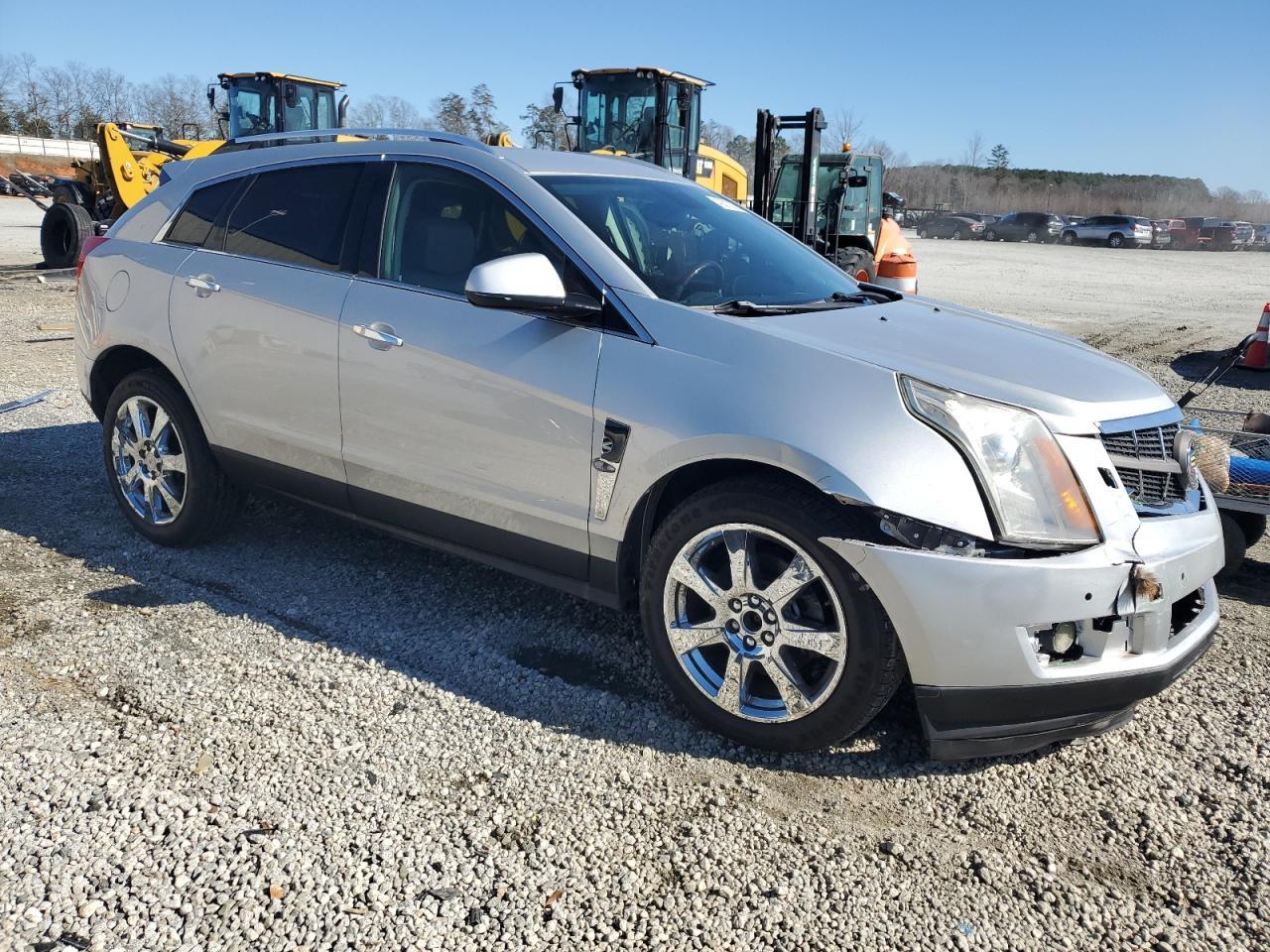 2011 CADILLAC SRX PREMIU - Image 4