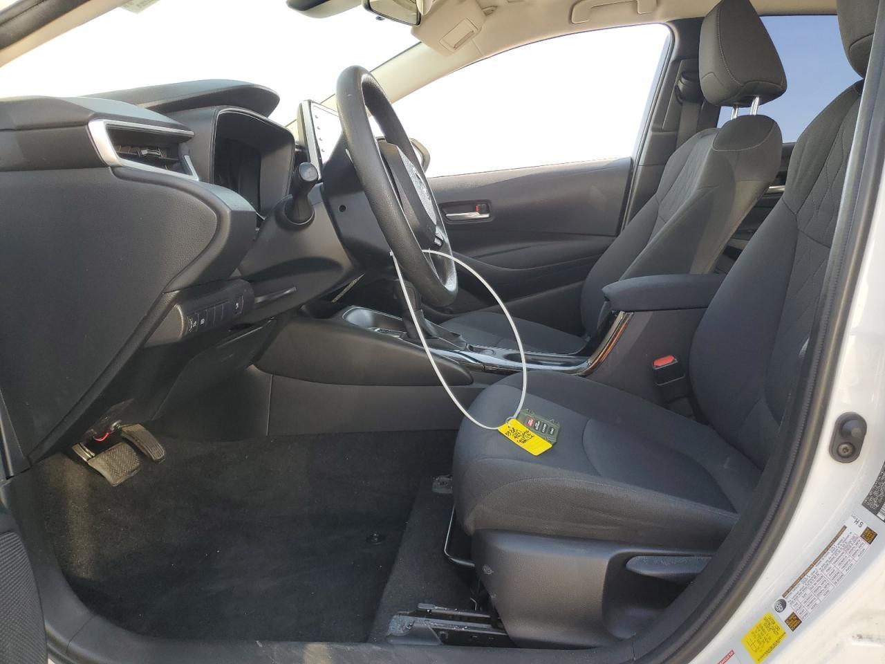 2021 TOYOTA COROLLA LE - Image 7