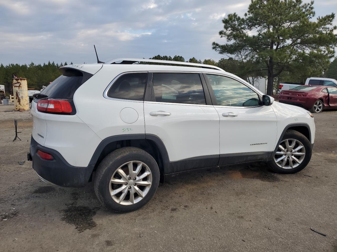 2017 JEEP CHEROKEE L - Image 3
