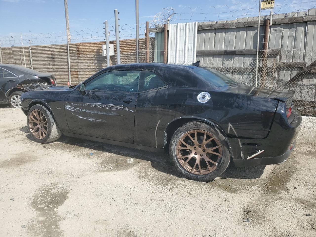 2016 DODGE CHALLENGER - Image 2