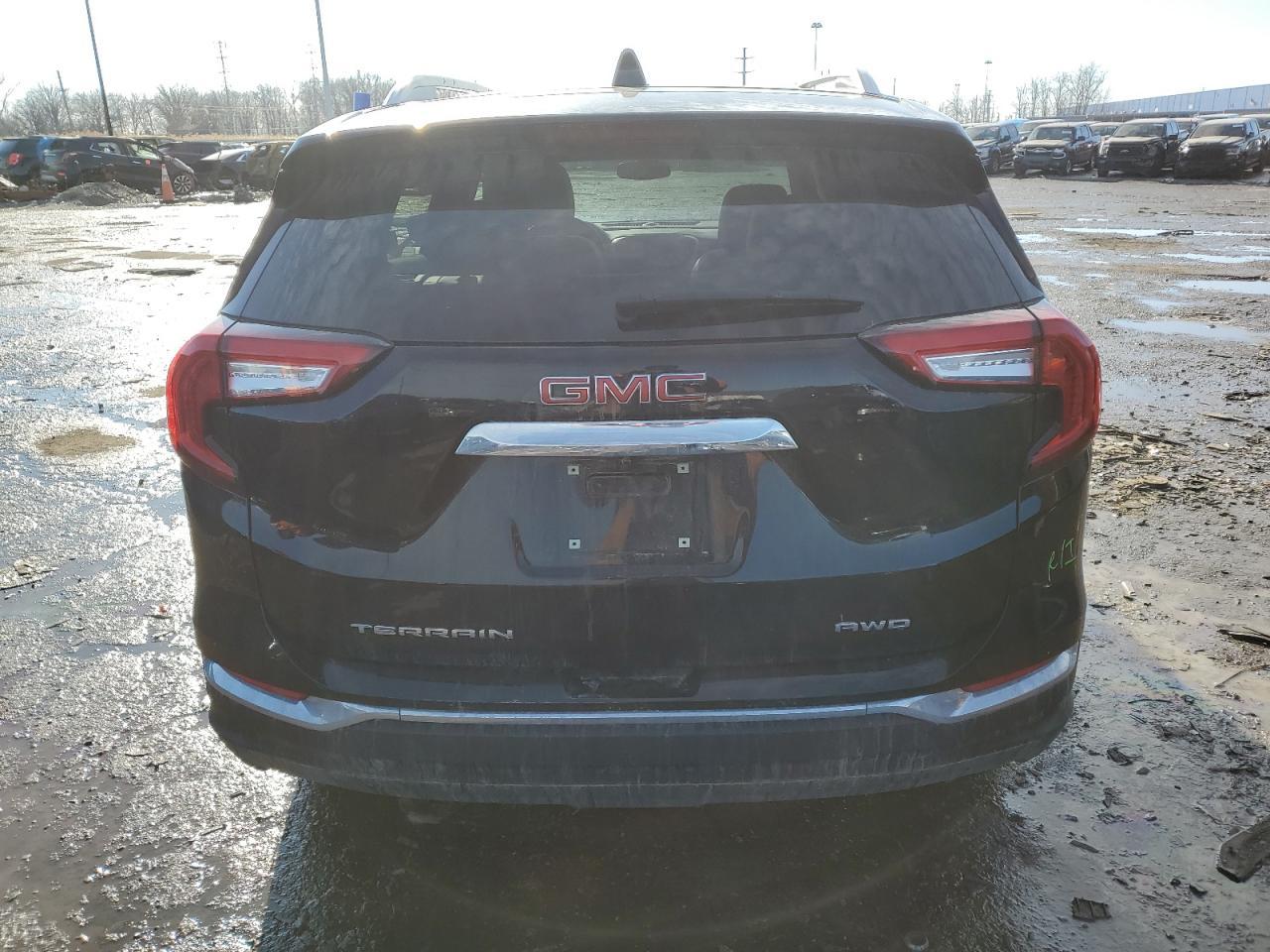 2023 GMC TERRAIN SL - Фото 6