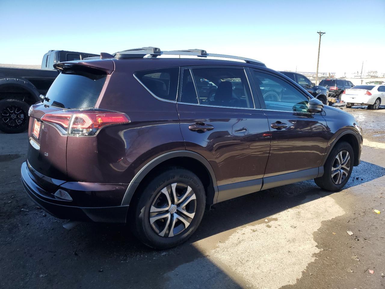 2018 TOYOTA RAV4 LE - Image 3
