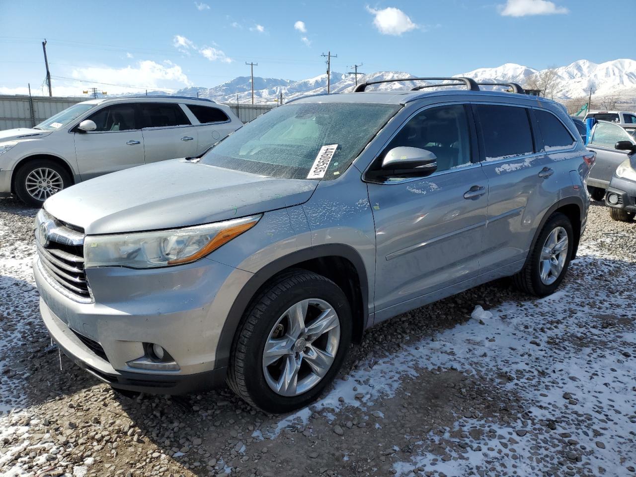 2015 TOYOTA HIGHLANDER