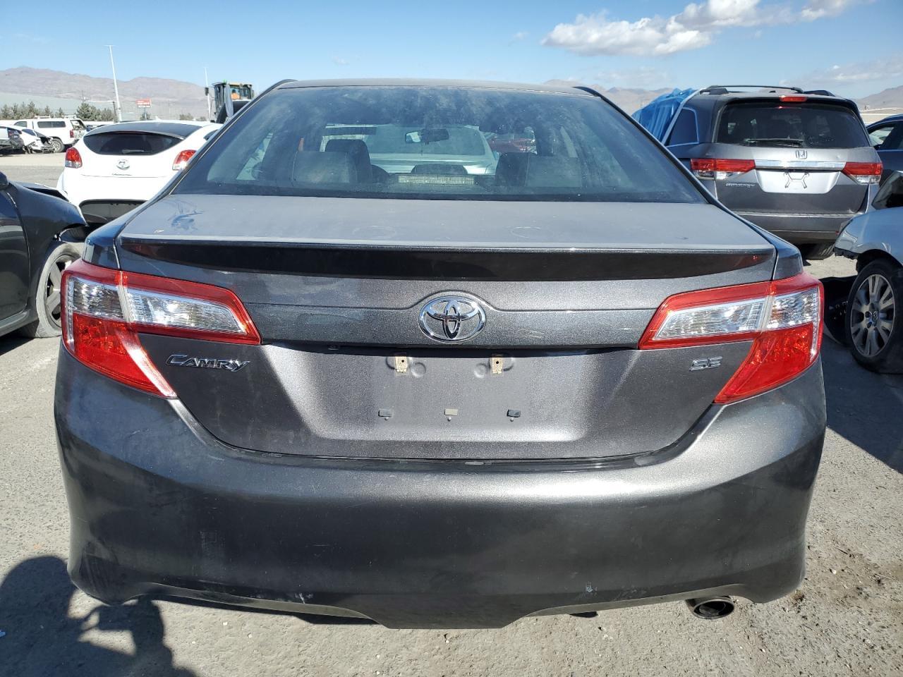 2014 TOYOTA CAMRY L - Фото 6