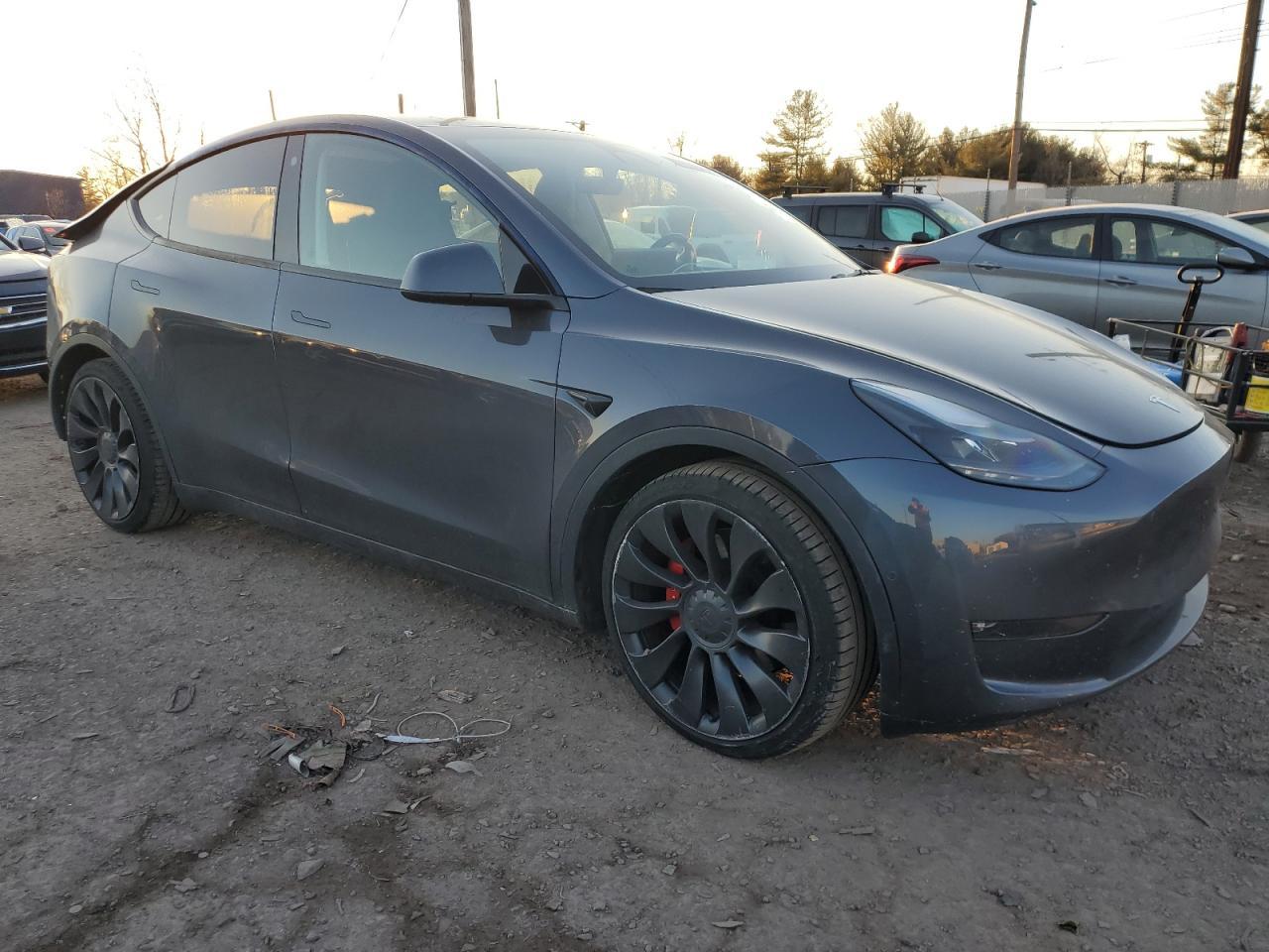 2022 TESLA MODEL Y - Image 4
