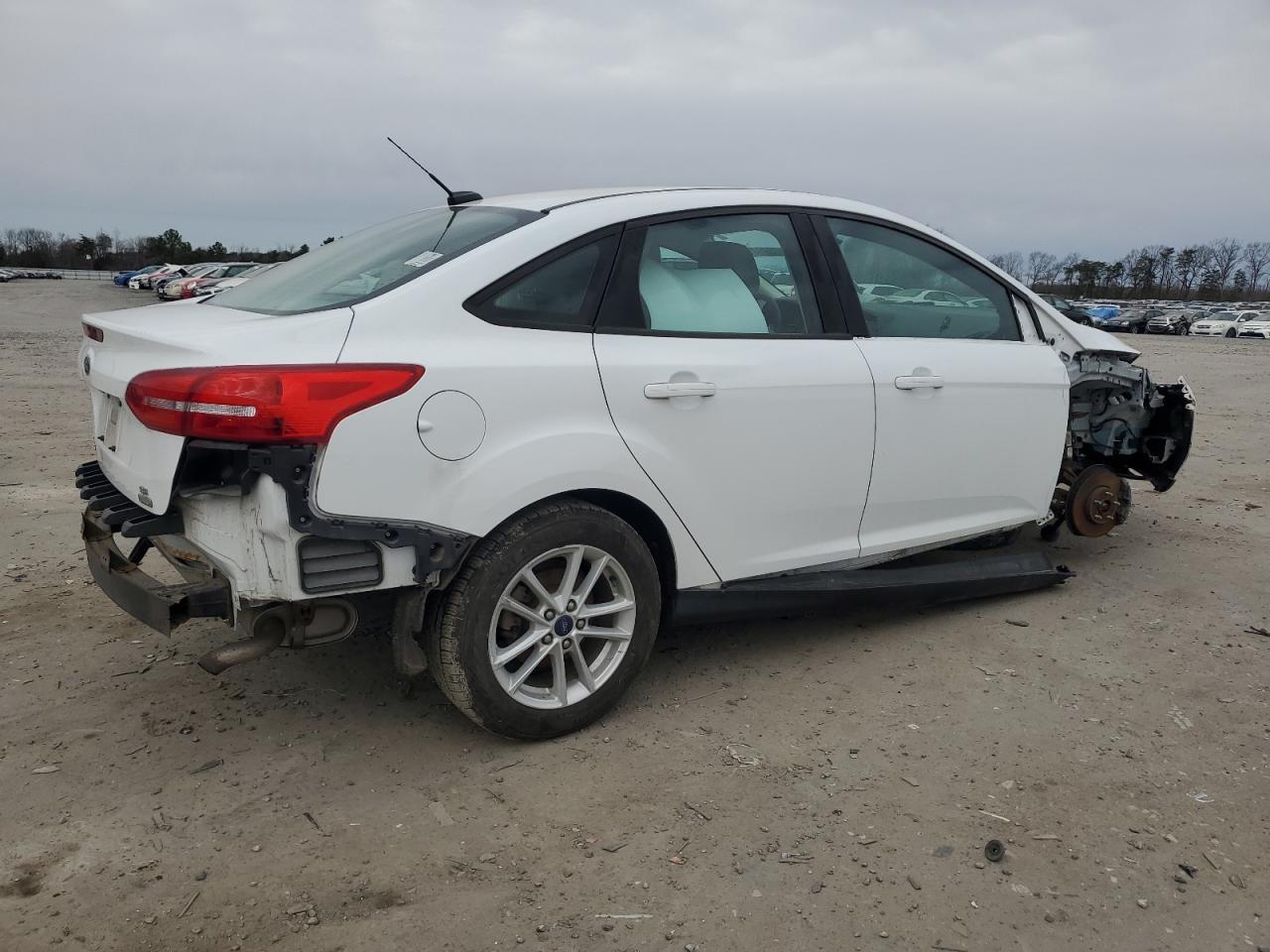 2018 FORD FOCUS SE - Image 3