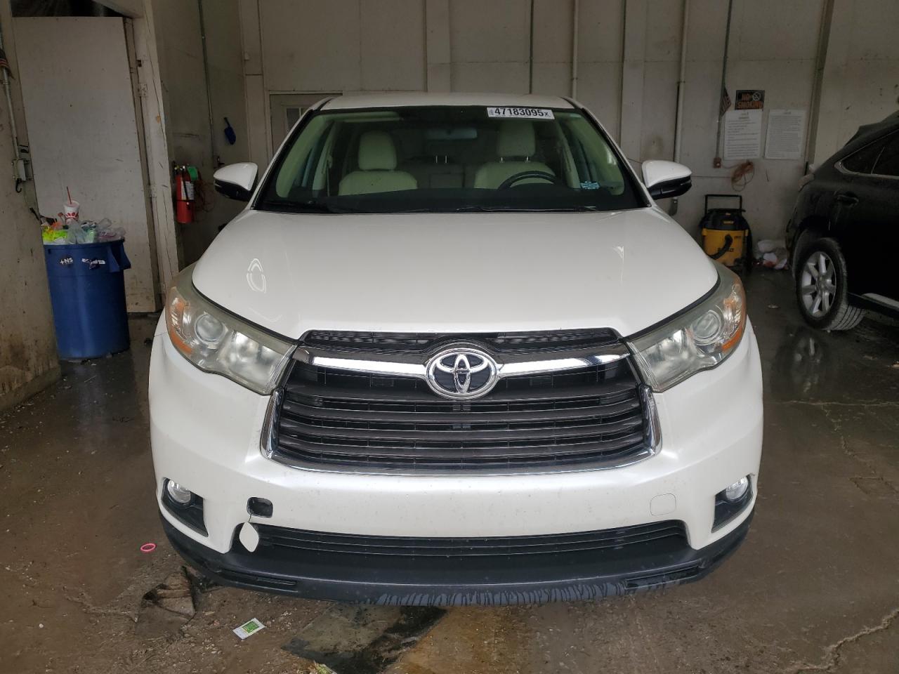 2014 TOYOTA HIGHLANDER - Фото 5