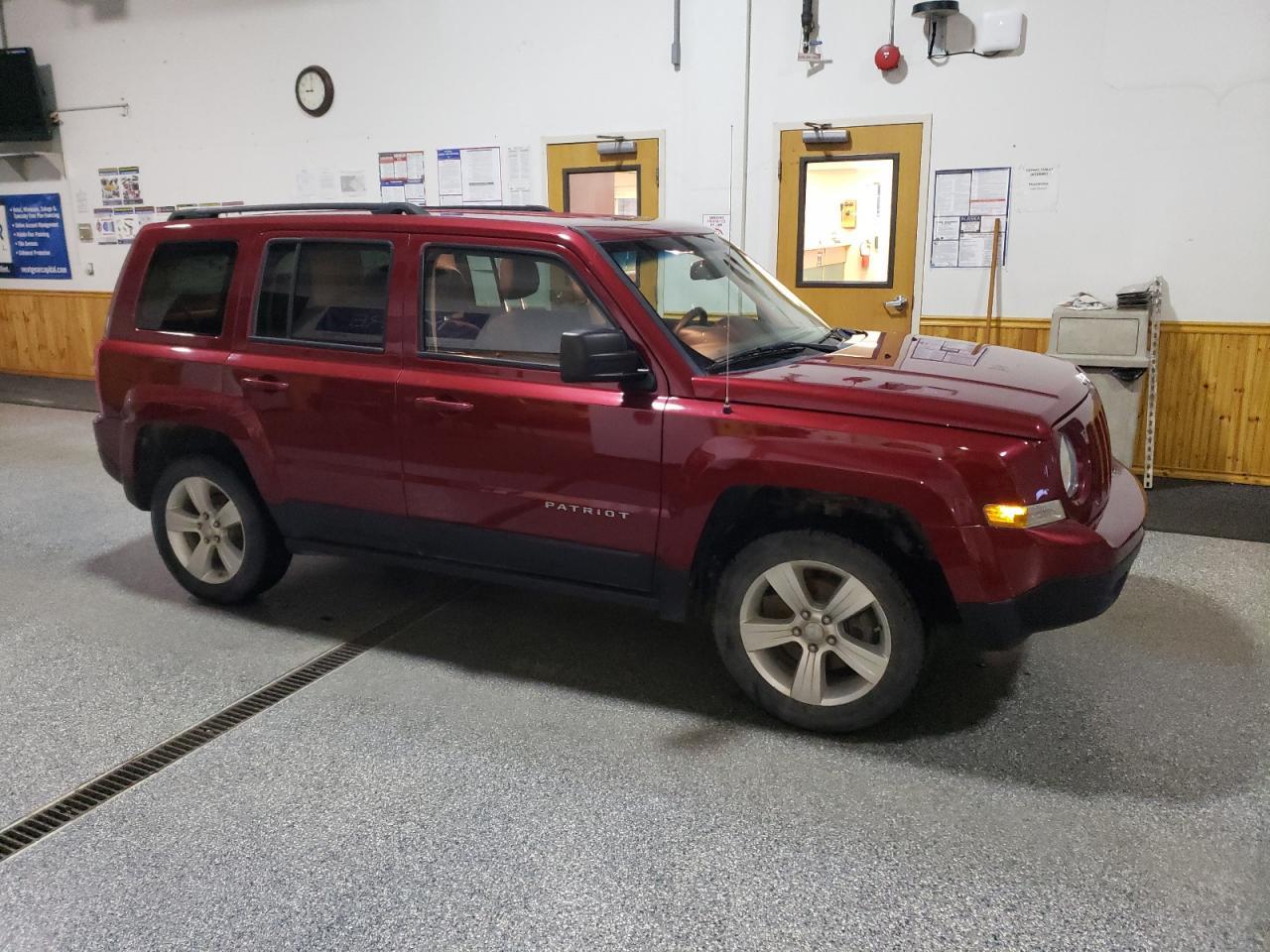 2017 JEEP PATRIOT SP - Image 4