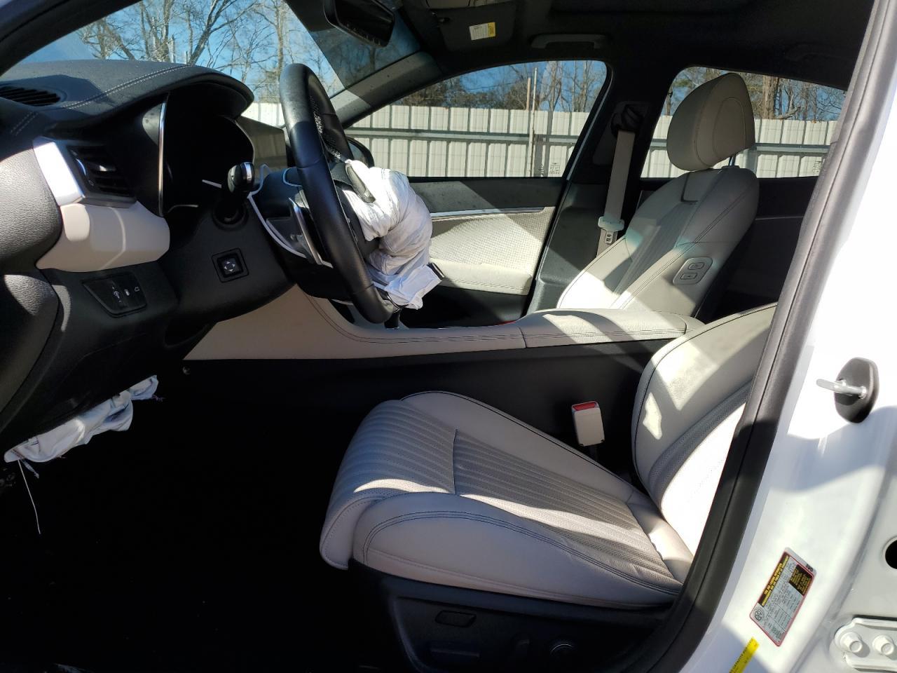 2022 GENESIS G70 BASE - Фото 7