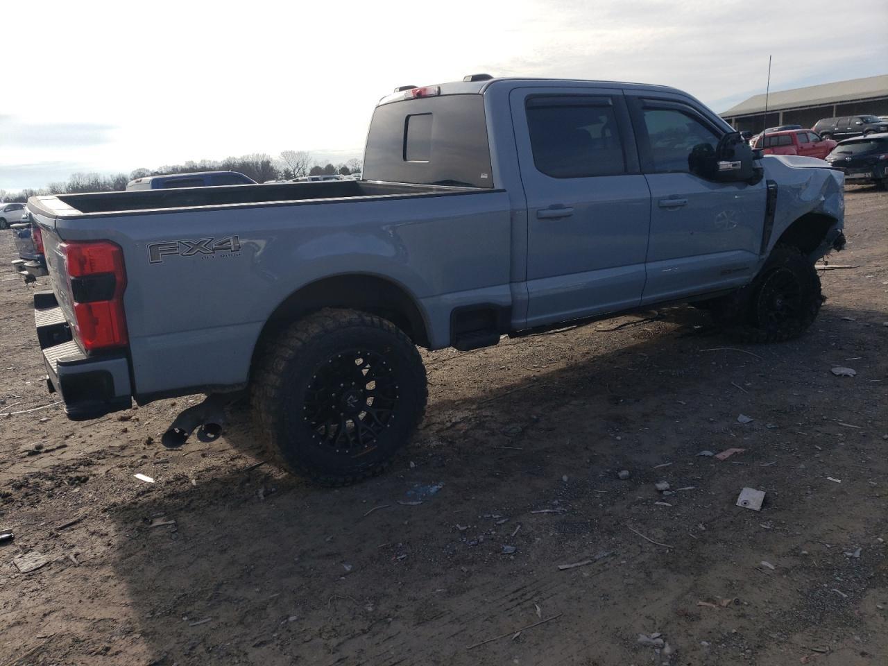 2024 FORD F250 SUPER - Фото 3