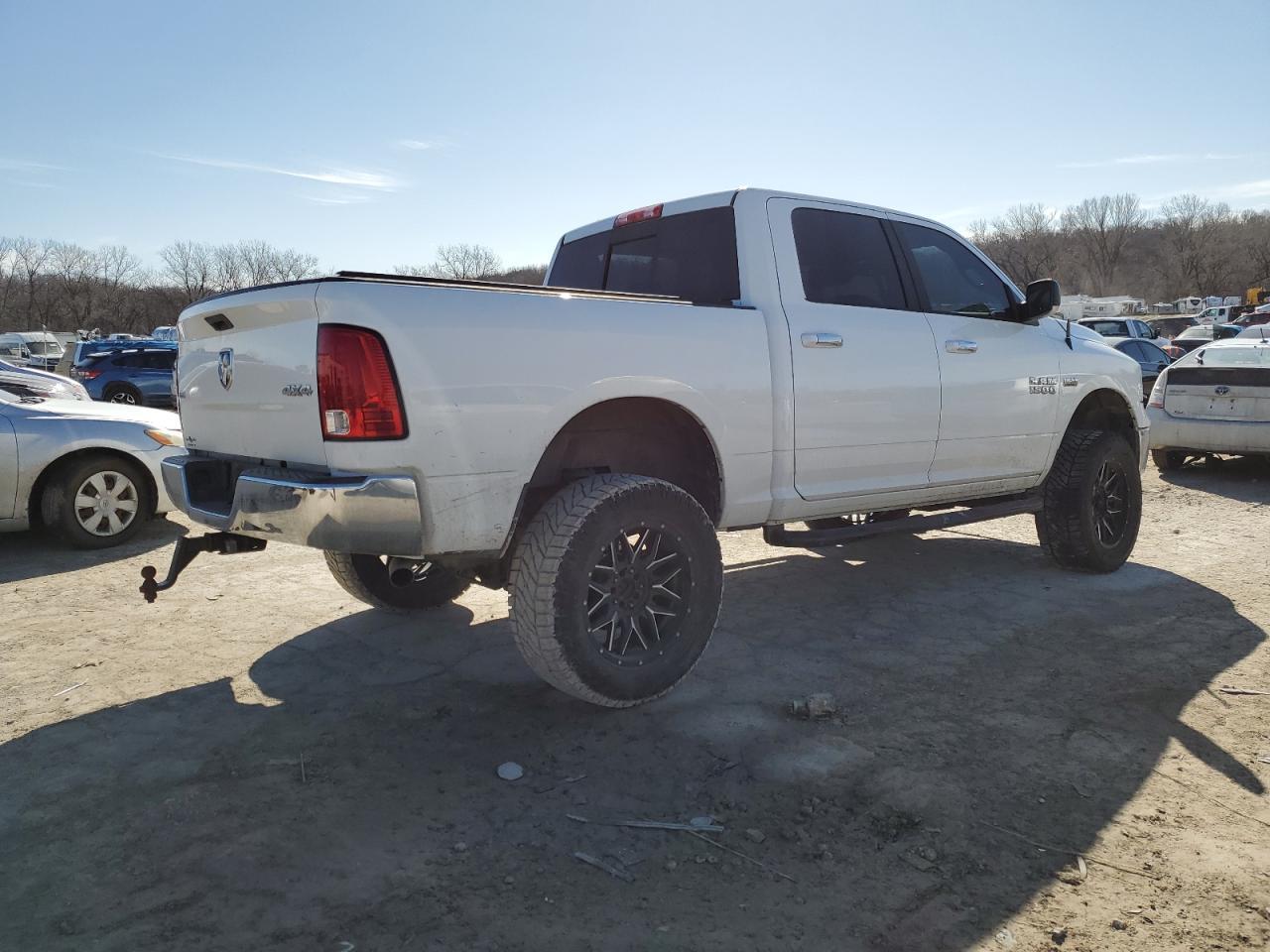 2017 RAM 1500 SLT - Image 3