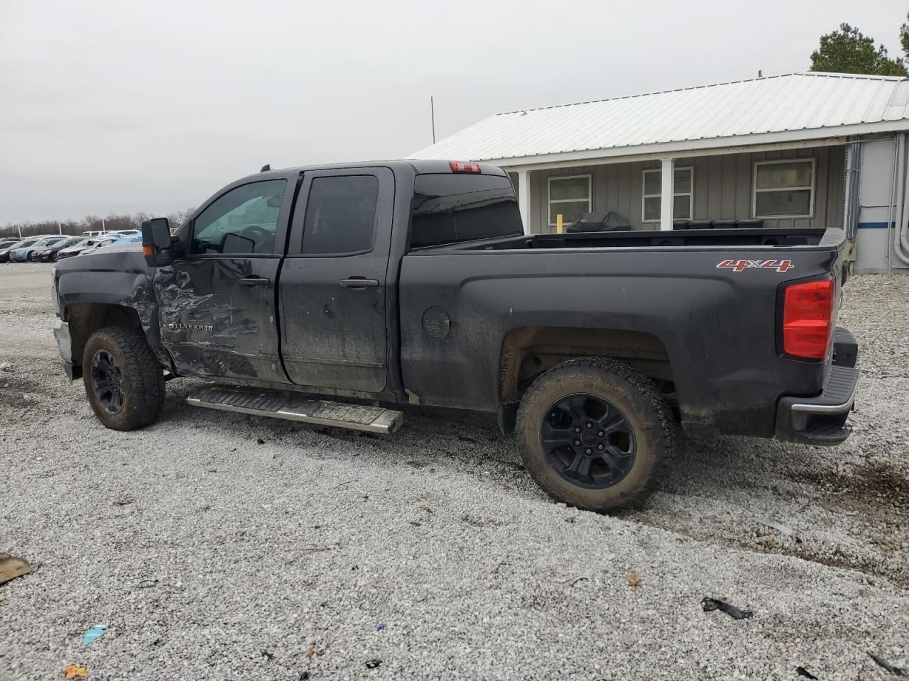 2016 CHEVROLET SILVERADO - Фото 2