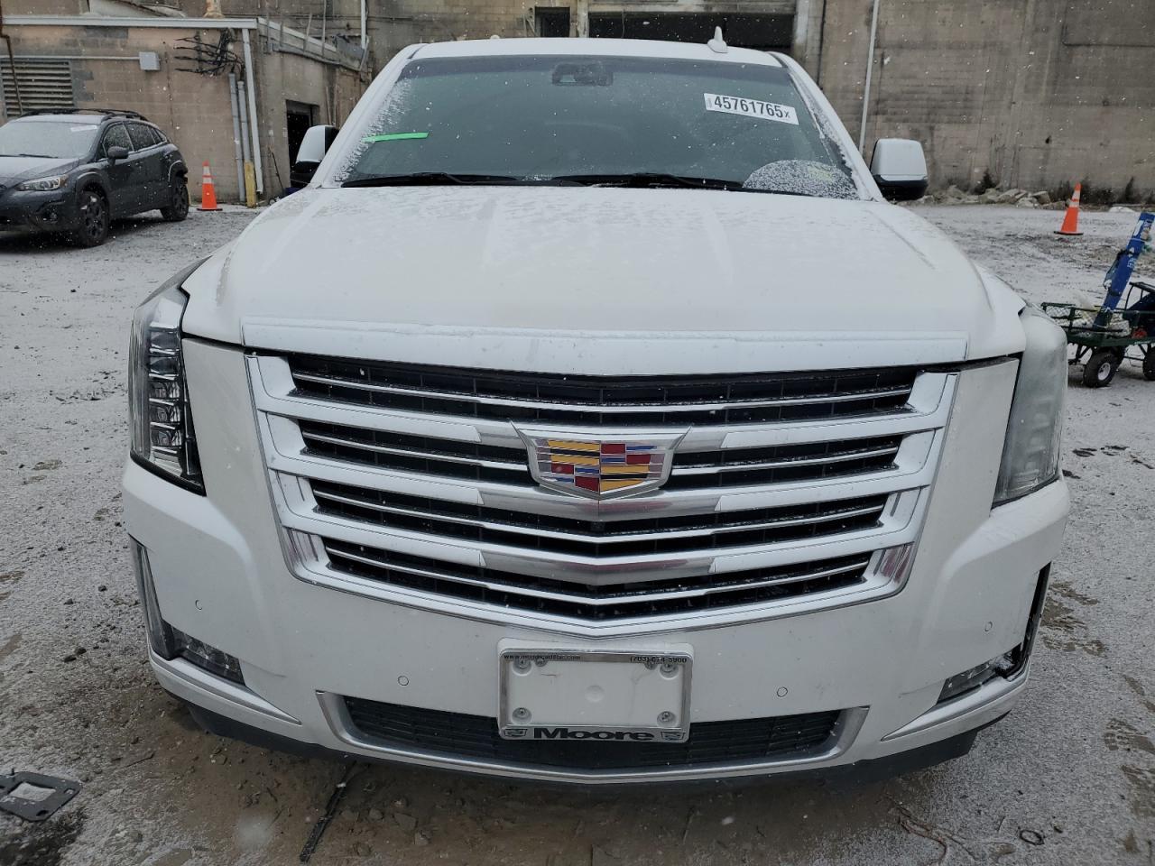 2017 CADILLAC ESCALADE E - Фото 5