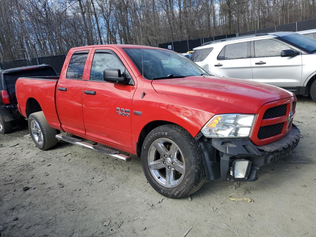 2018 RAM 1500 ST - Image 4
