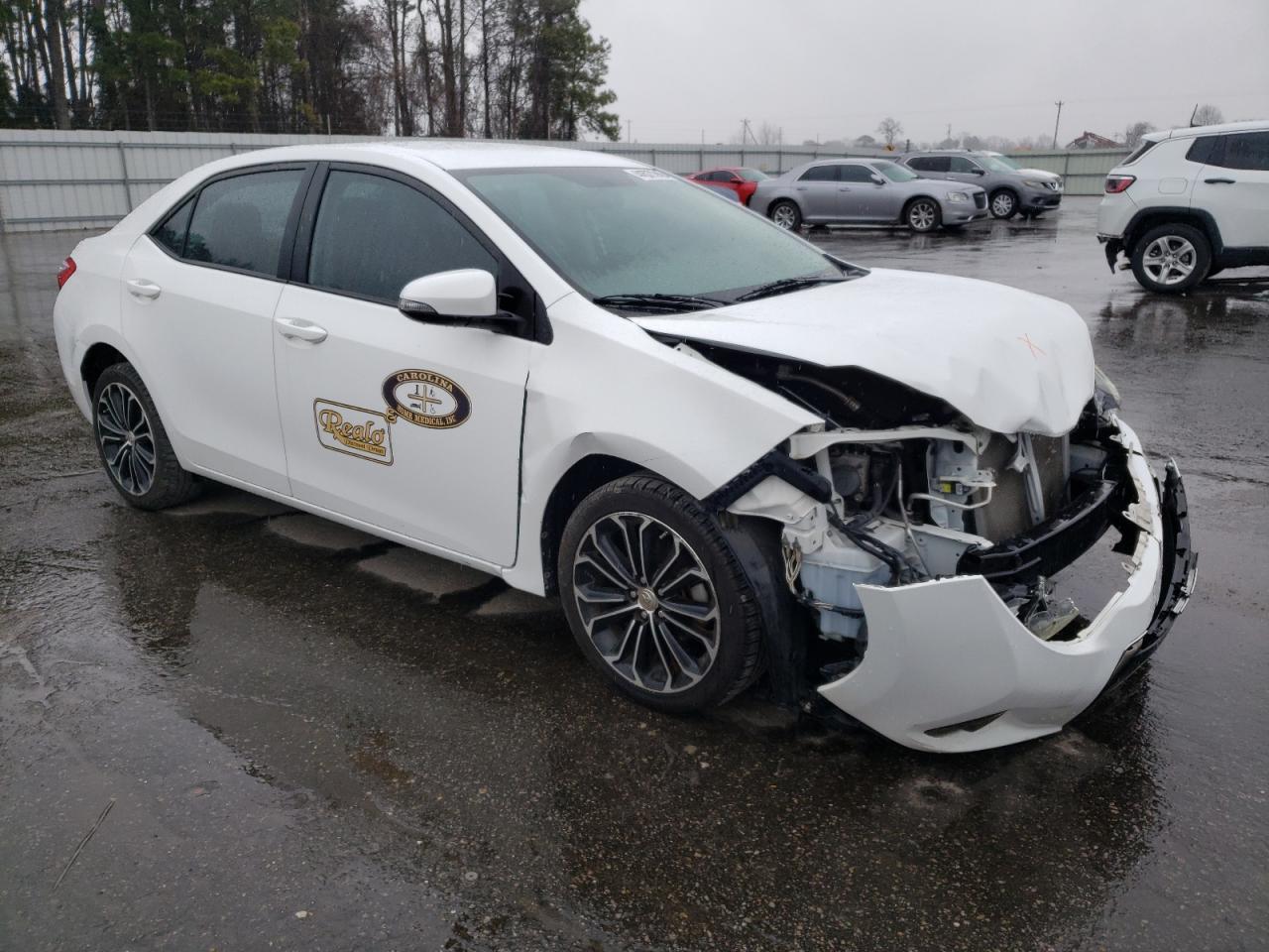 2015 TOYOTA COROLLA L - Image 4