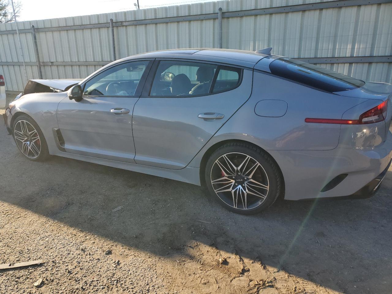 2023 KIA STINGER GT - Image 2