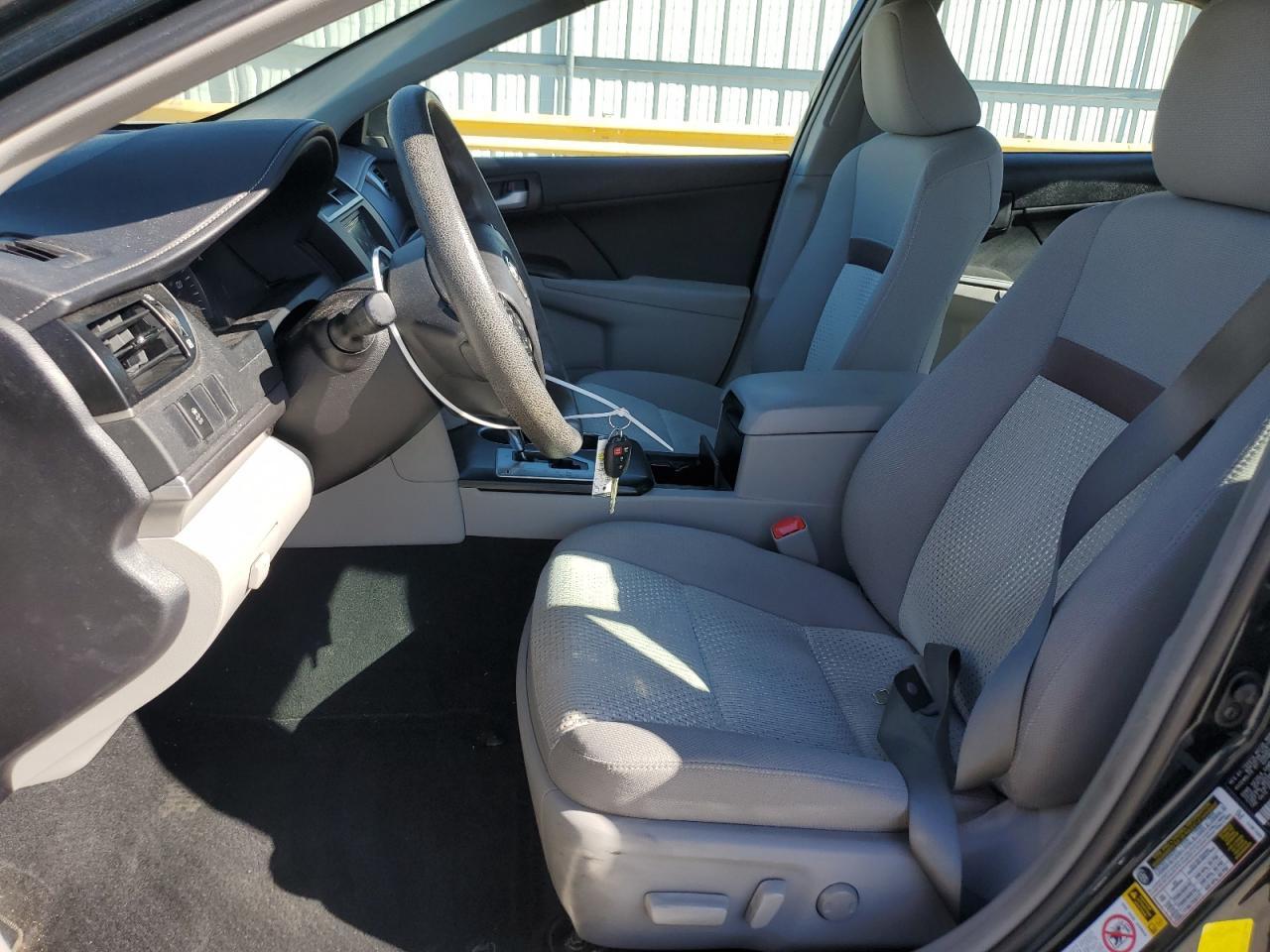 2014 TOYOTA CAMRY L - Image 7