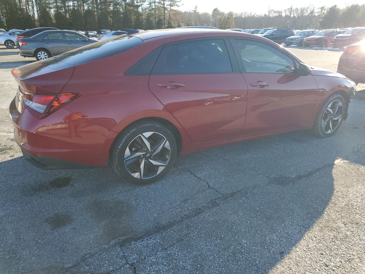 2023 HYUNDAI ELANTRA SE - Image 3