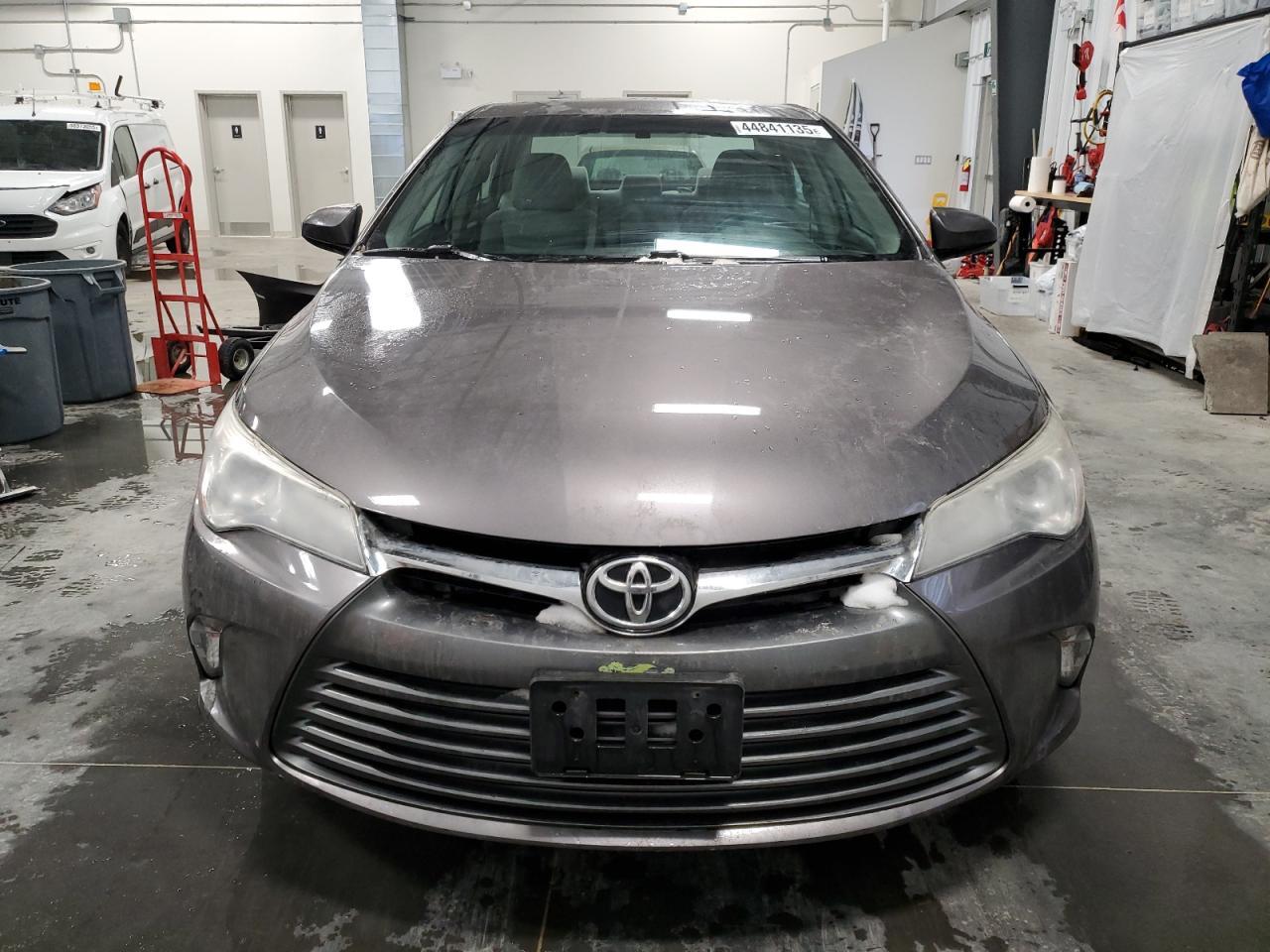 2017 TOYOTA CAMRY LE - Image 5