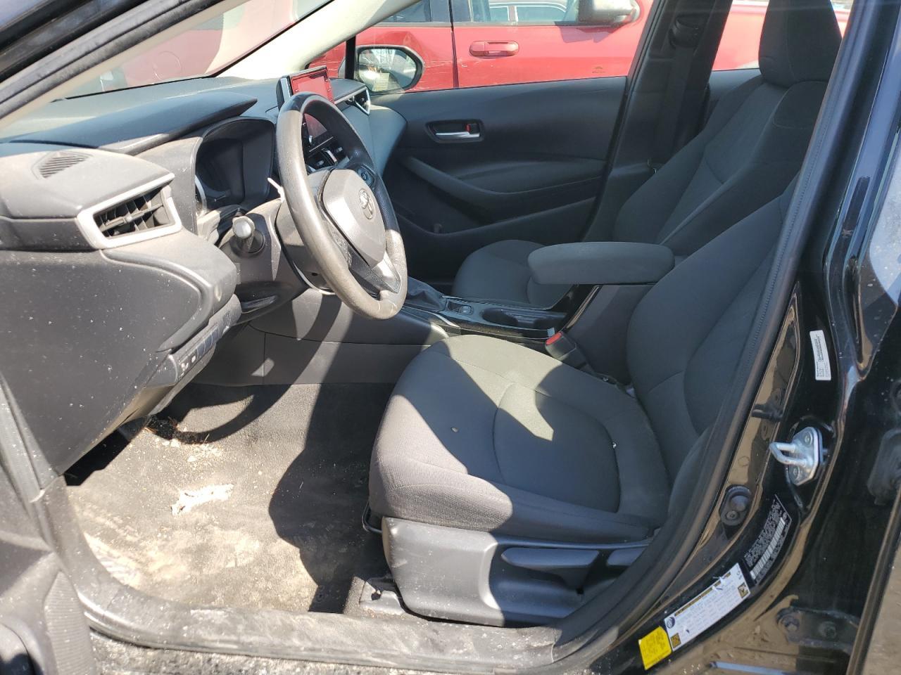 2020 TOYOTA COROLLA LE - Фото 7
