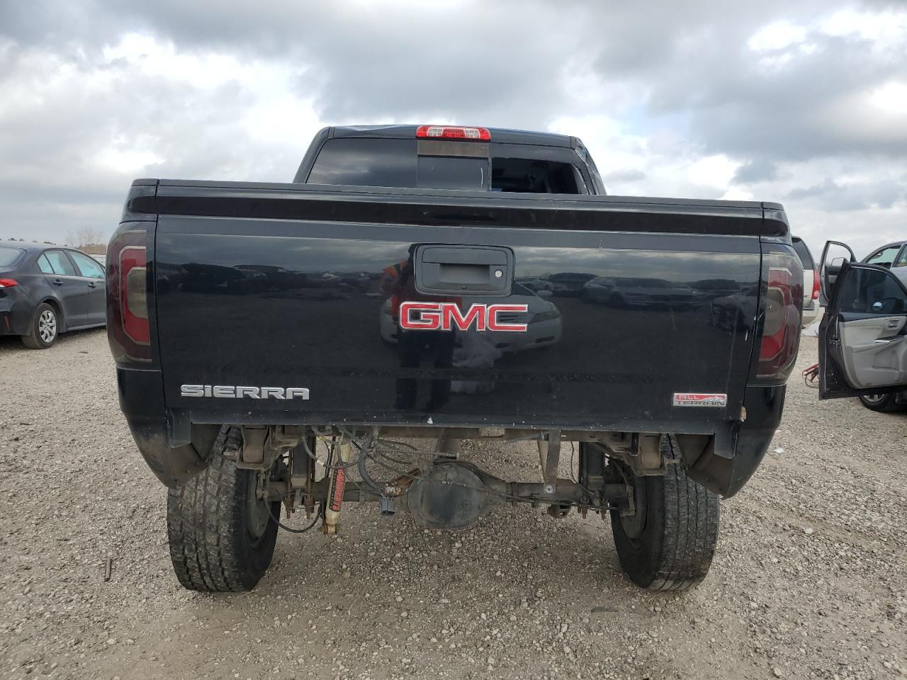 2016 GMC SIERRA K15 - Фото 6