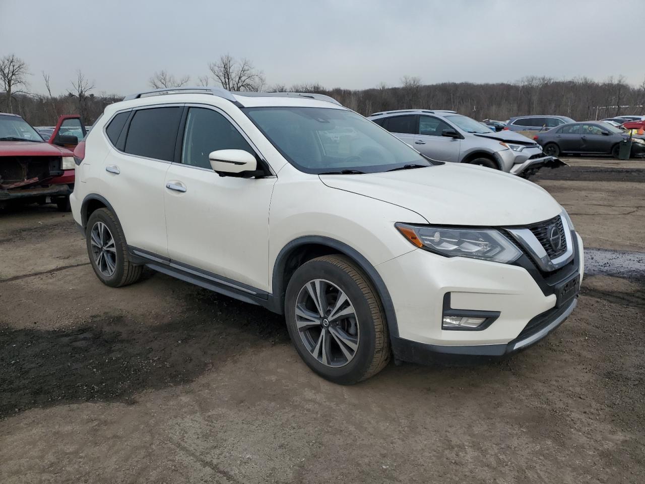 2018 NISSAN ROGUE S - Фото 4