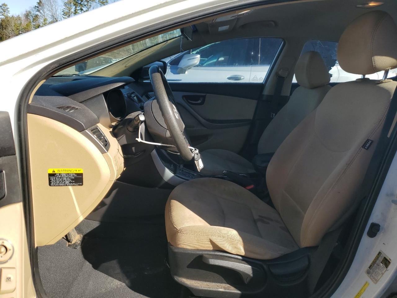 2013 HYUNDAI ELANTRA GL - Image 7