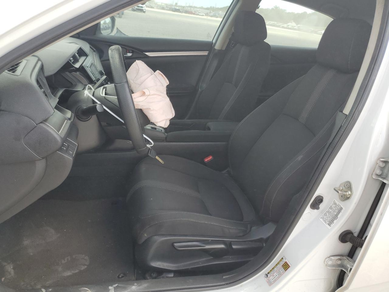 2019 HONDA CIVIC LX - Image 7