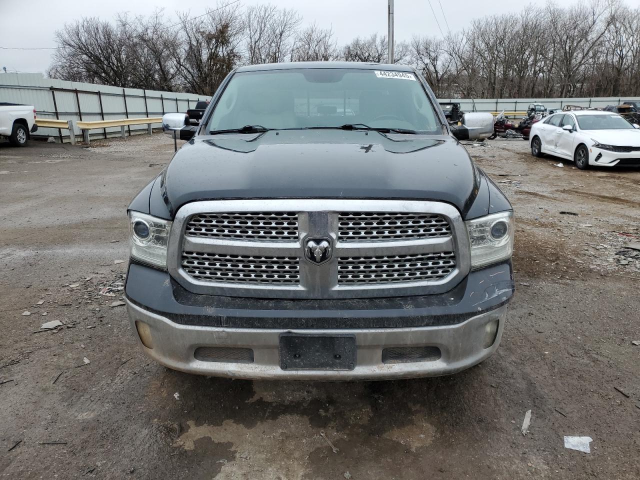 2017 RAM 1500 LARAM - Фото 5