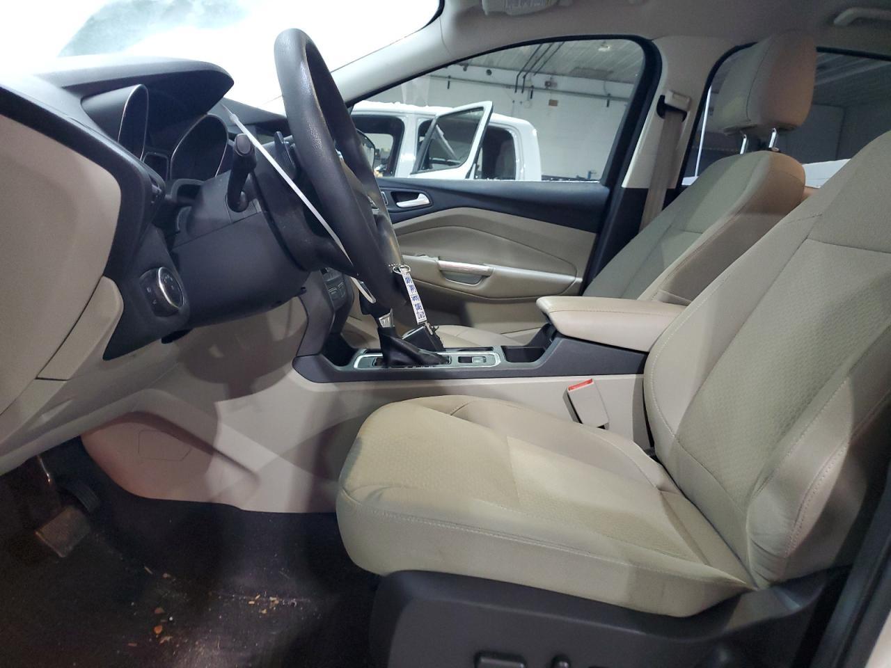 2017 FORD ESCAPE SE - Фото 7