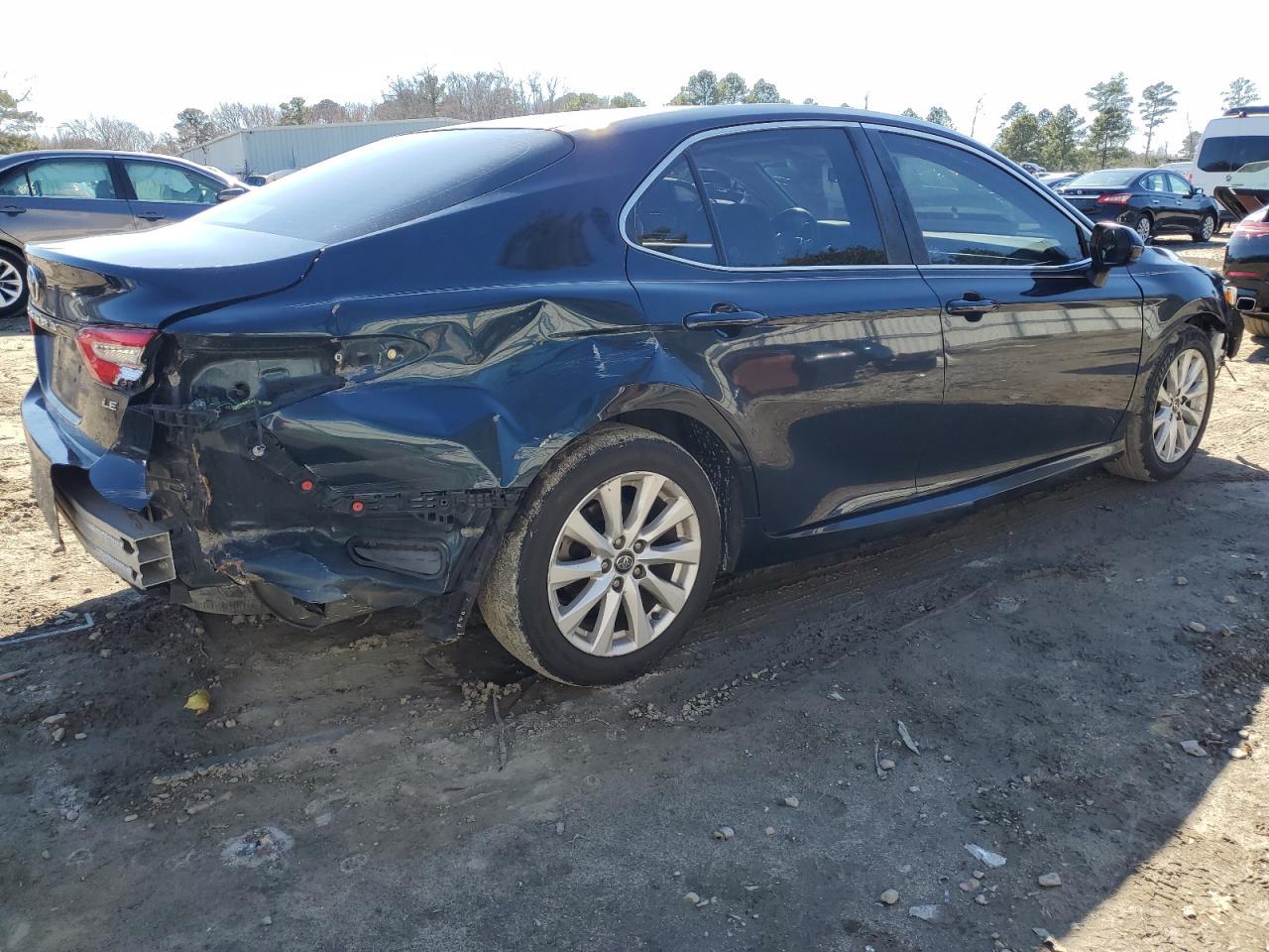 2018 TOYOTA CAMRY L - Image 3