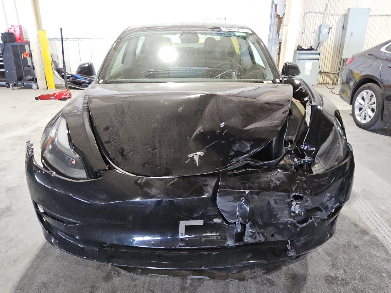 2022 TESLA MODEL 3 - Image 5
