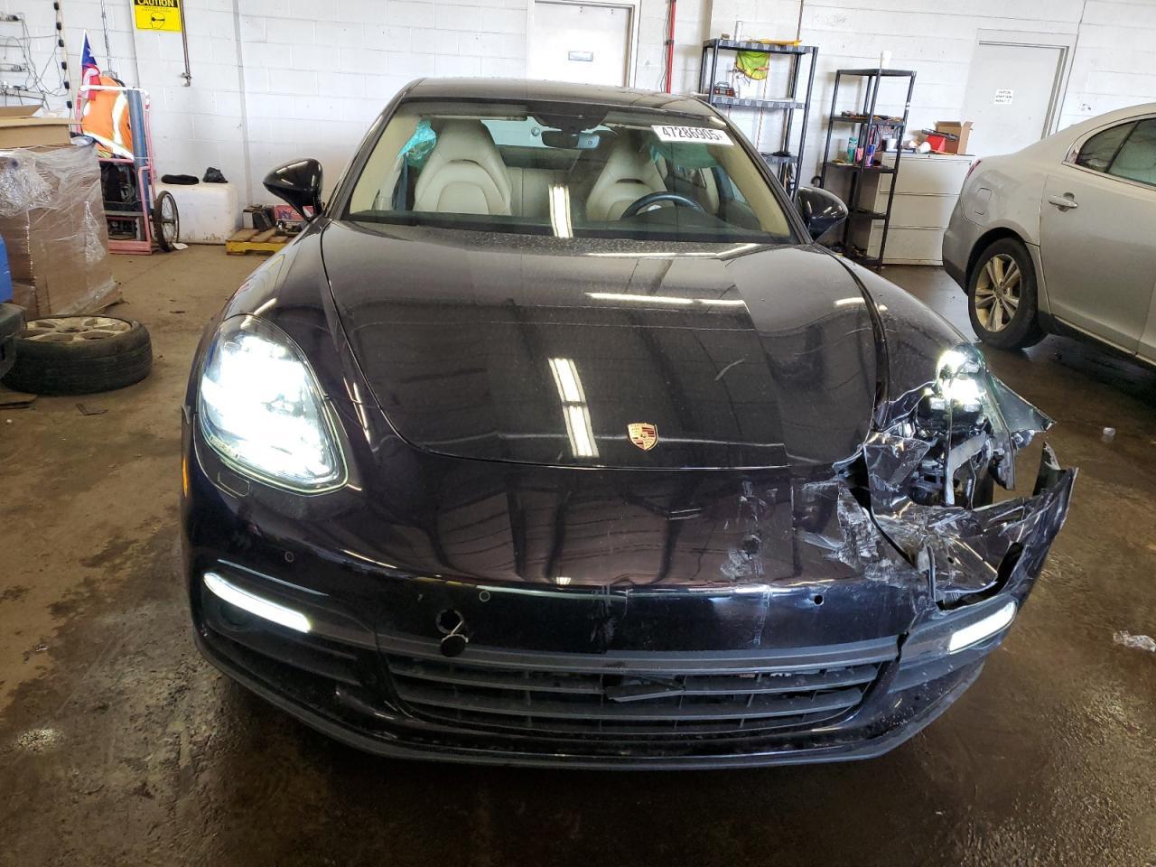 2018 PORSCHE PANAMERA 4 - Фото 5