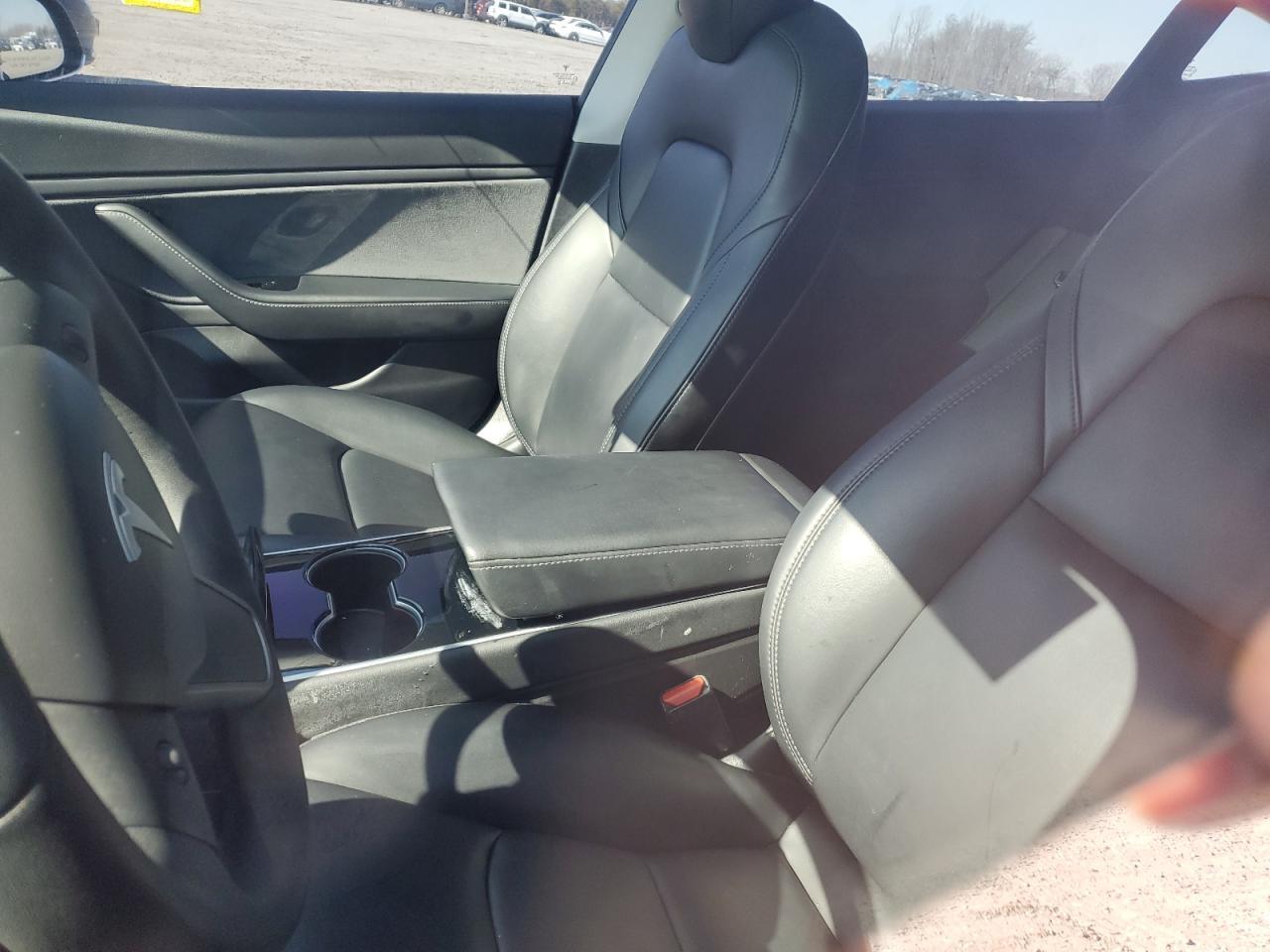 2019 TESLA MODEL 3 - Image 7