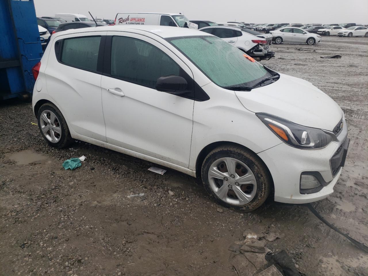 2019 CHEVROLET SPARK LS - Фото 4