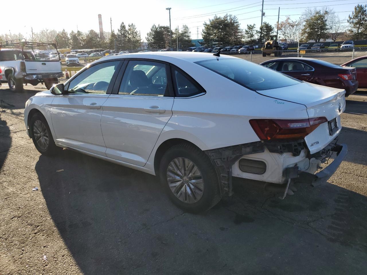 2019 VOLKSWAGEN JETTA S - Фото 2